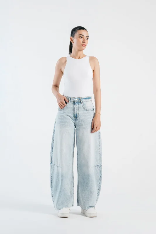 Pleated Balloon Jeans