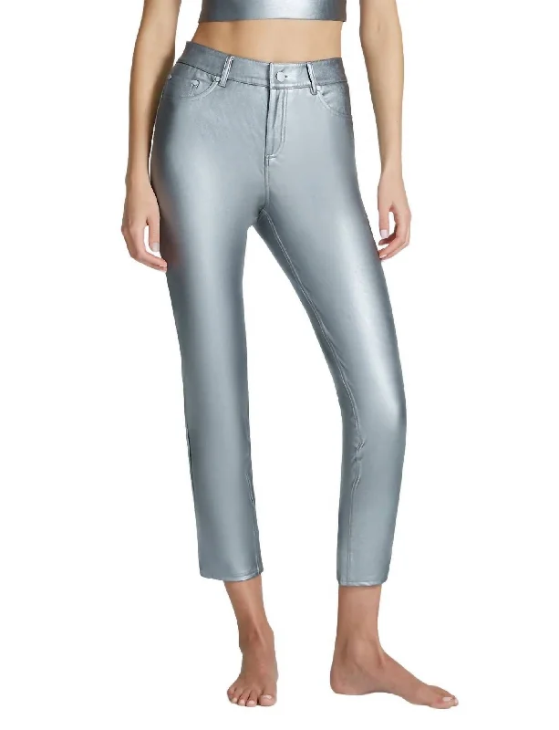 Faux Leather Five Pocket Pant Slg69 In Platinum